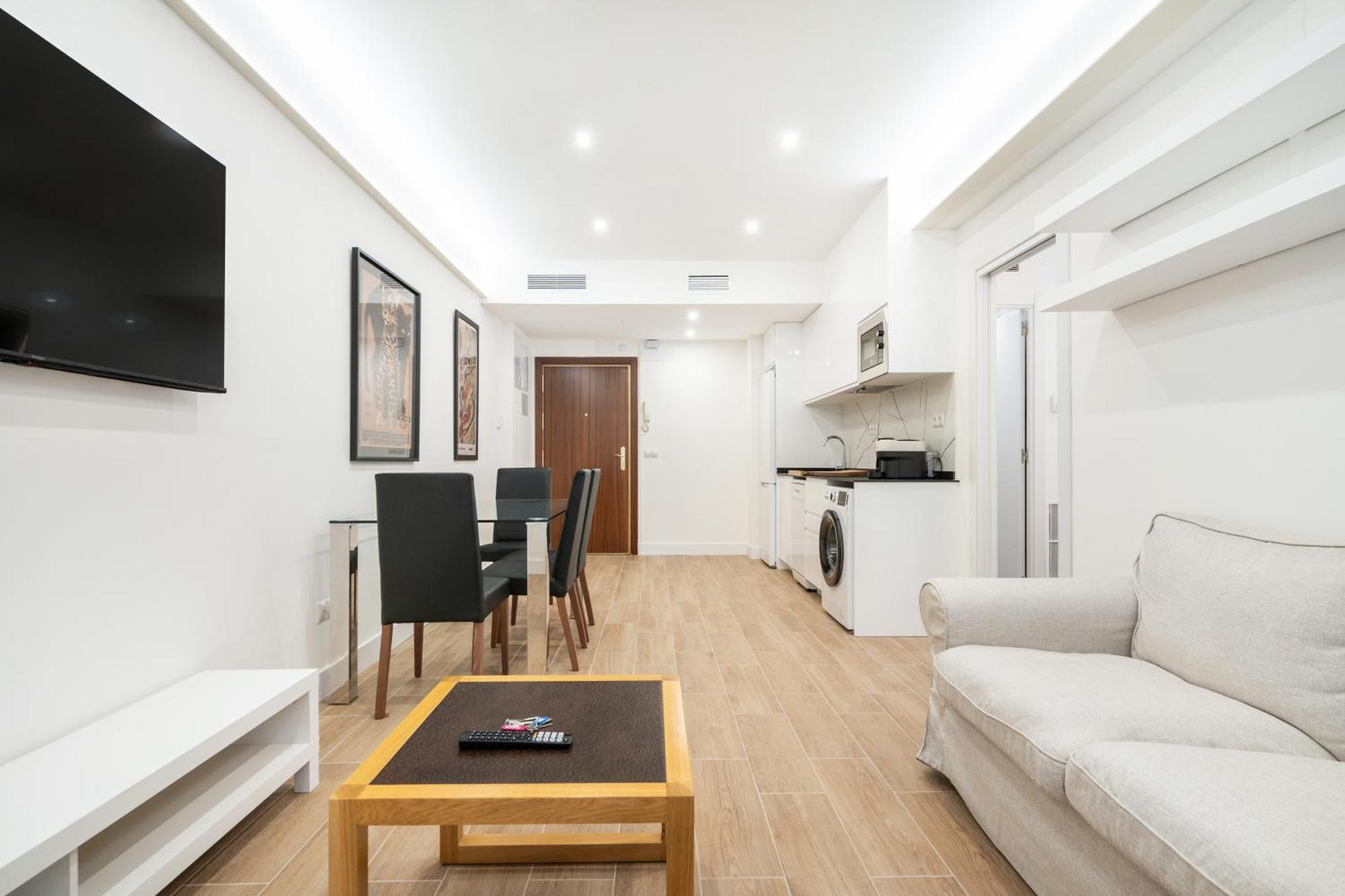 Apartamento Unico En Gran Via Apartment Madrid Exterior photo