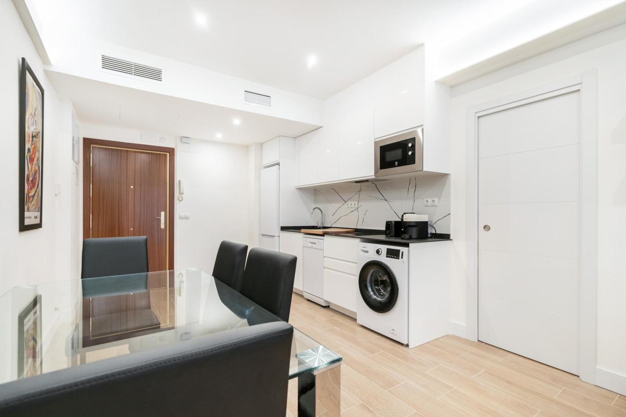 Apartamento Unico En Gran Via Apartment Madrid Exterior photo