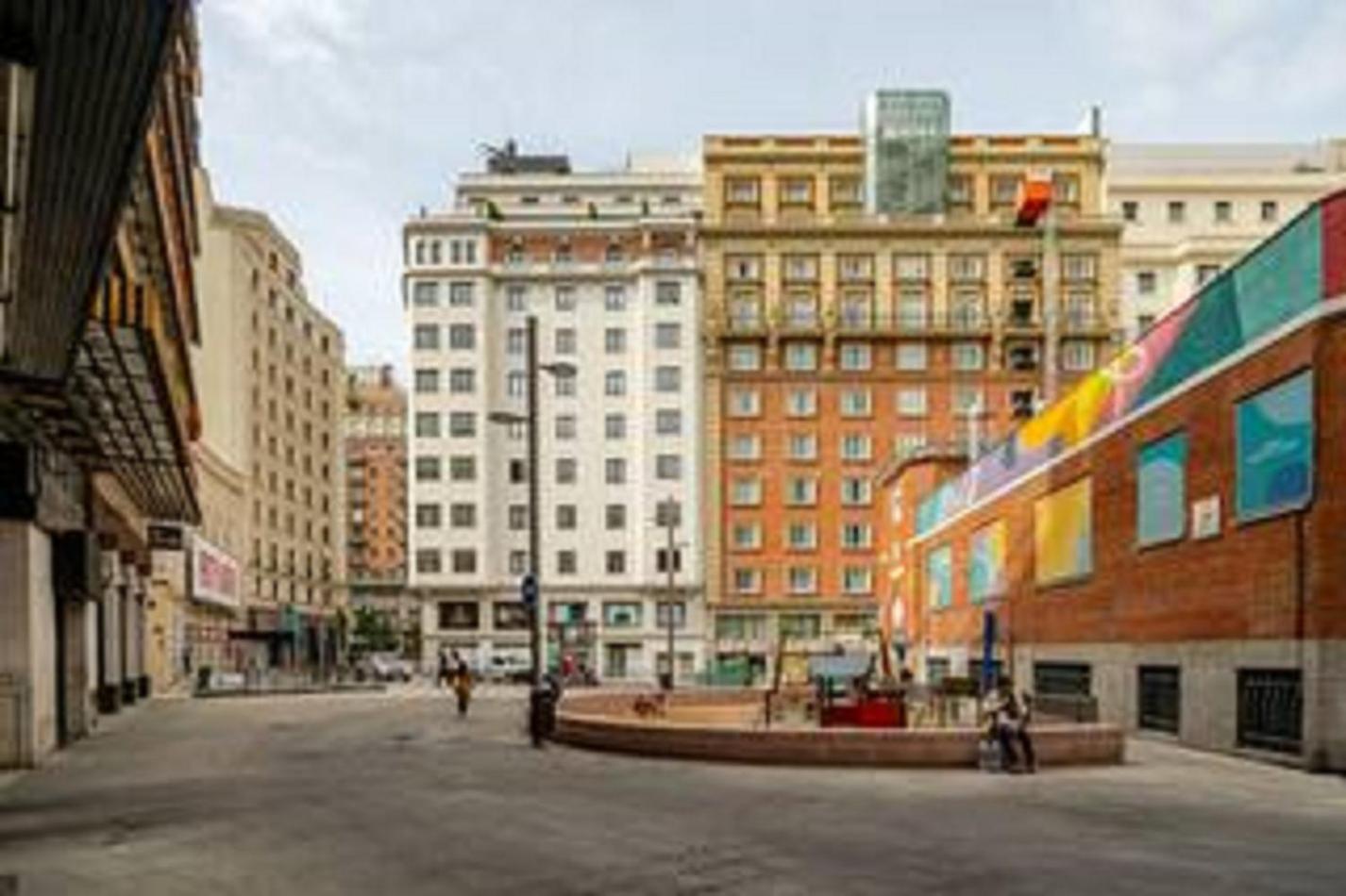 Apartamento Unico En Gran Via Apartment Madrid Exterior photo
