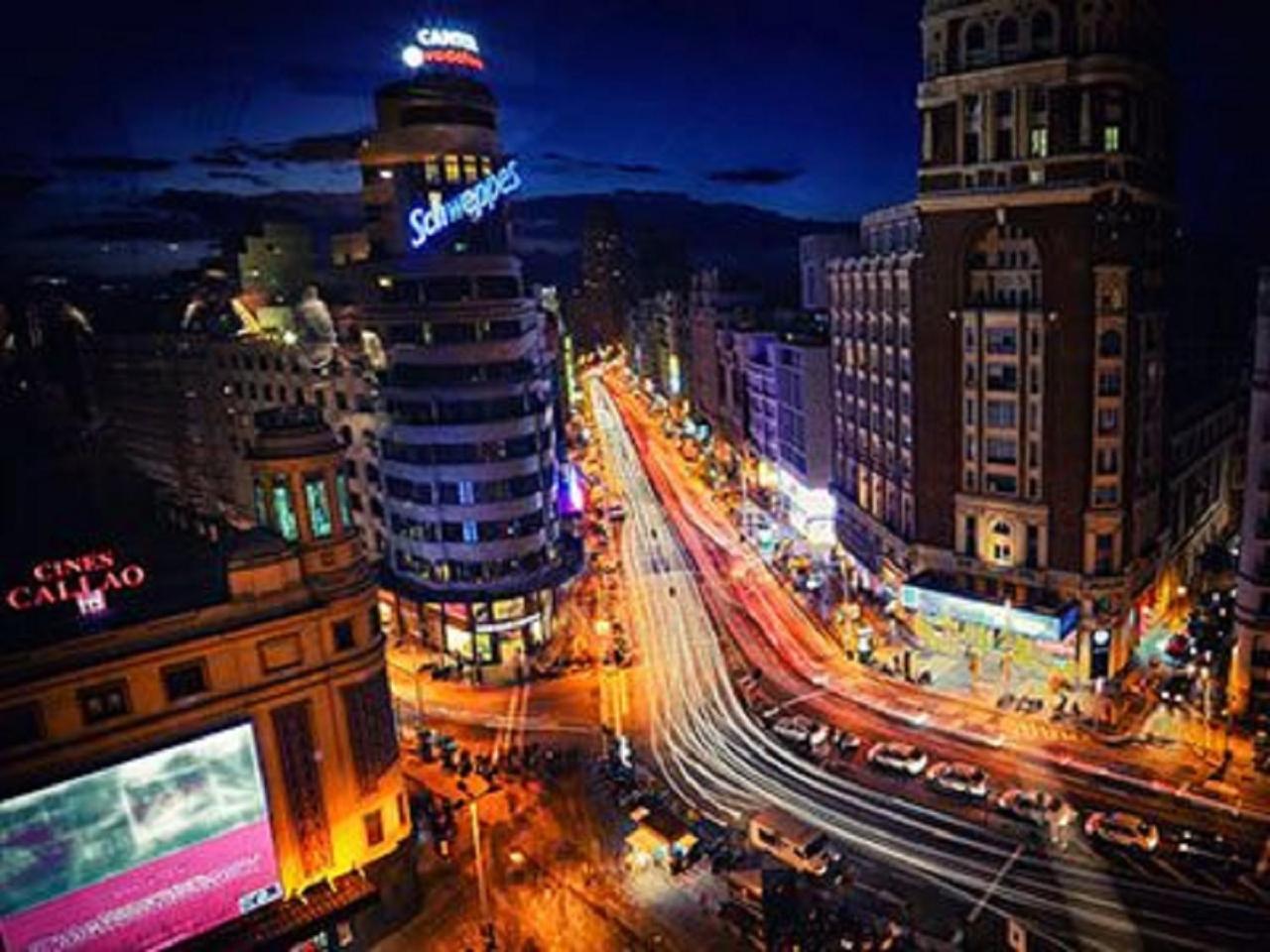 Apartamento Unico En Gran Via Apartment Madrid Exterior photo